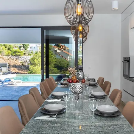 别墅 Adria View Exklusive Am Mit Pool Und Bbq Fuer 8 Personen