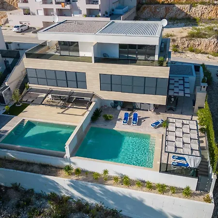 ヴィラ Ferienhaus Fuer 8 Personen Mit Pool Und Meerblick