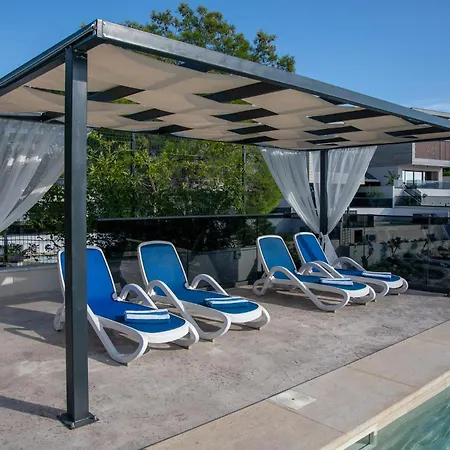 别墅 Adria View Exklusive Am Mit Pool Und Bbq Fuer 8 Personen *