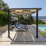 Villa Adria View Exklusive Am Mit Pool Und Bbq Fuer 8 Personen *