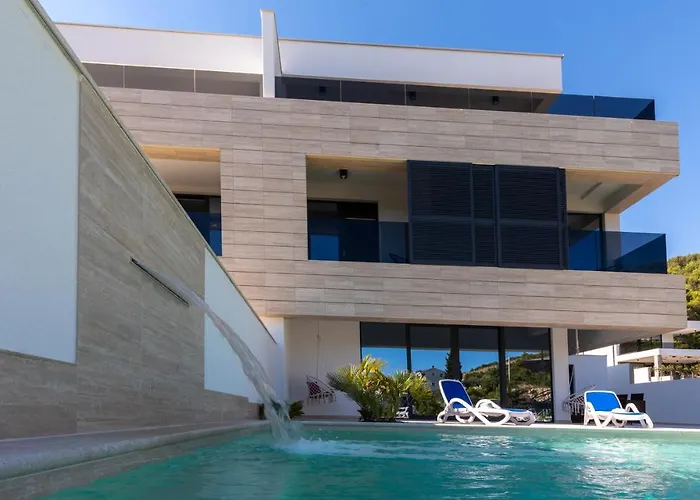 Willa Adria View Exklusive Am Mit Pool Und Bbq Fuer 8 Personen *