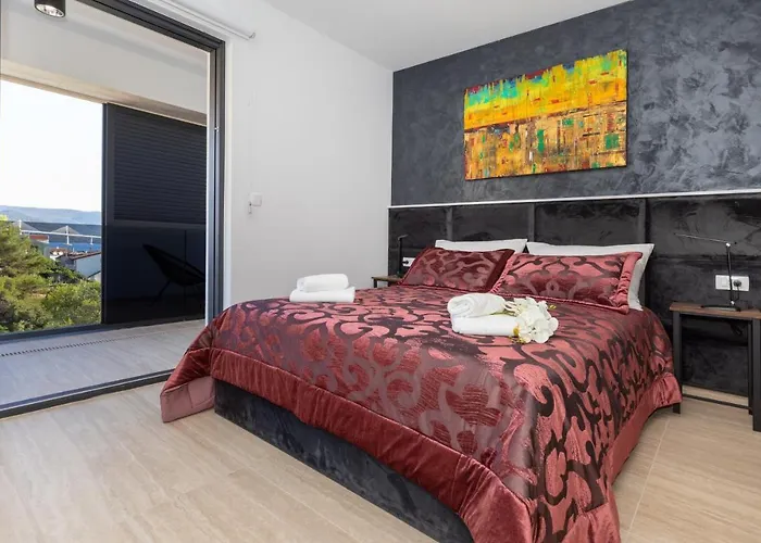 Adria View Exklusive Am Mit Pool Und Bbq Fuer 8 Personen Villa Komarna