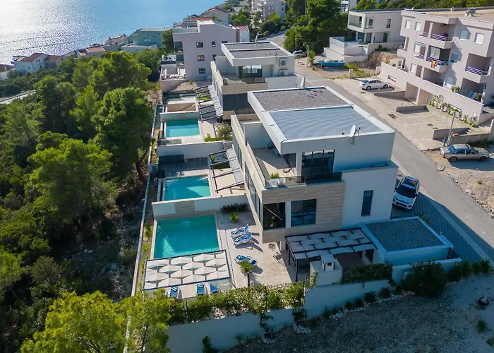 Villa Adria View Exklusive Am Mit Pool Und Bbq Fuer 8 Personen *